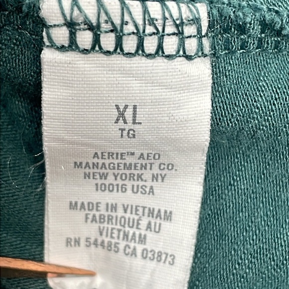 Aerie Lightweight Spaghetti Strap Tank XL - Picture 6 of 11